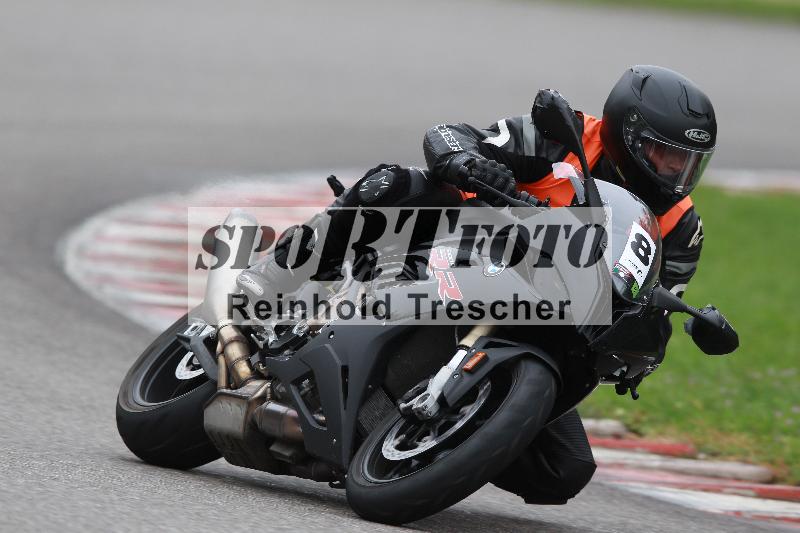 Archiv-2022/67 29.09.2022 Speer Racing ADR/8